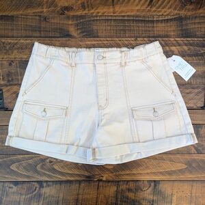 NWT Time And True Beige Khaki Cargo Utility Shorts Women's Size 14